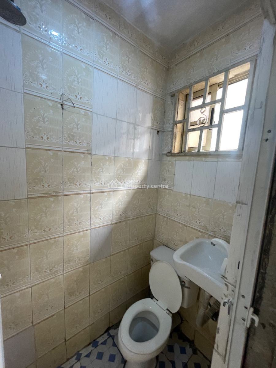 Spacious One Bedroom Flat, 2nd Avenue, Gwarinpa, Abuja, Mini Flat (room and Parlour) for Rent