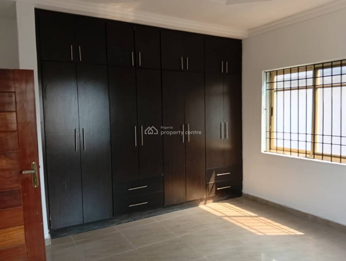 Exquisite Spacious 2 Bedroom Apartment, Jakande, Lekki Phase 1, Lekki, Lagos, Flat / Apartment for Rent