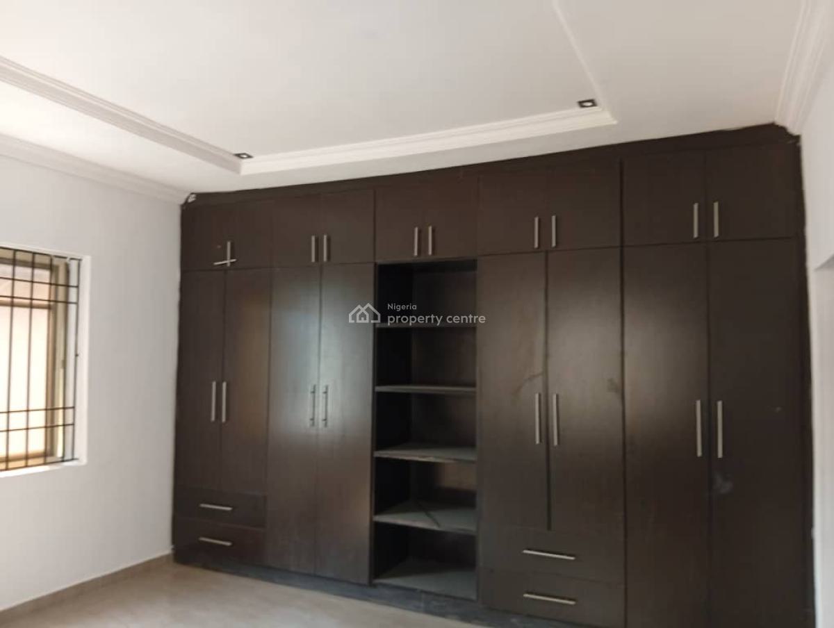 Exquisite Spacious 2 Bedroom Apartment, Jakande, Lekki Phase 1, Lekki, Lagos, Flat / Apartment for Rent