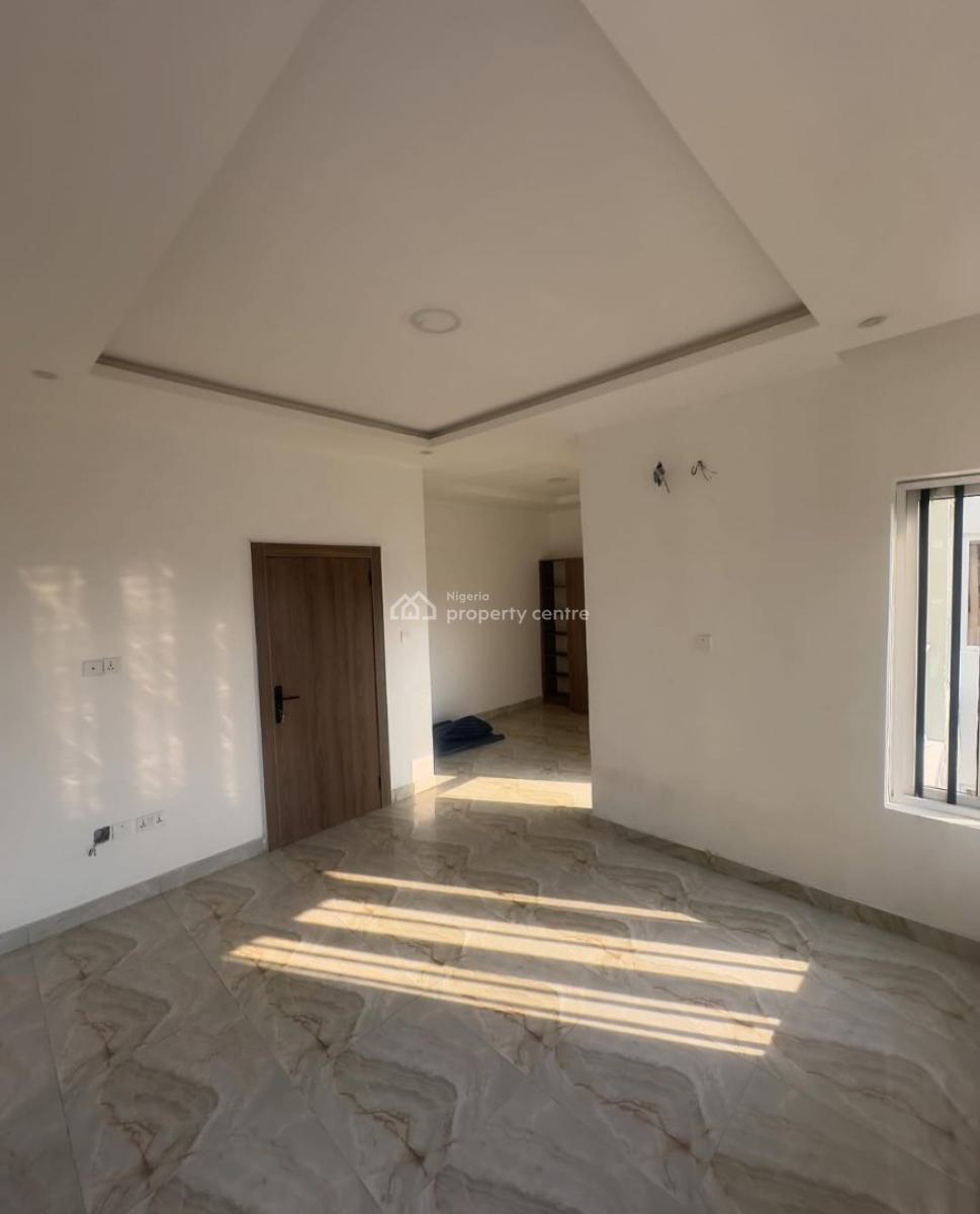 Newly Built and Serviced 4 Bedroom En-suite Townhouse with an Enclosed, Lekki Phase 1, Lekki, Lagos, Terraced Duplex for Rent