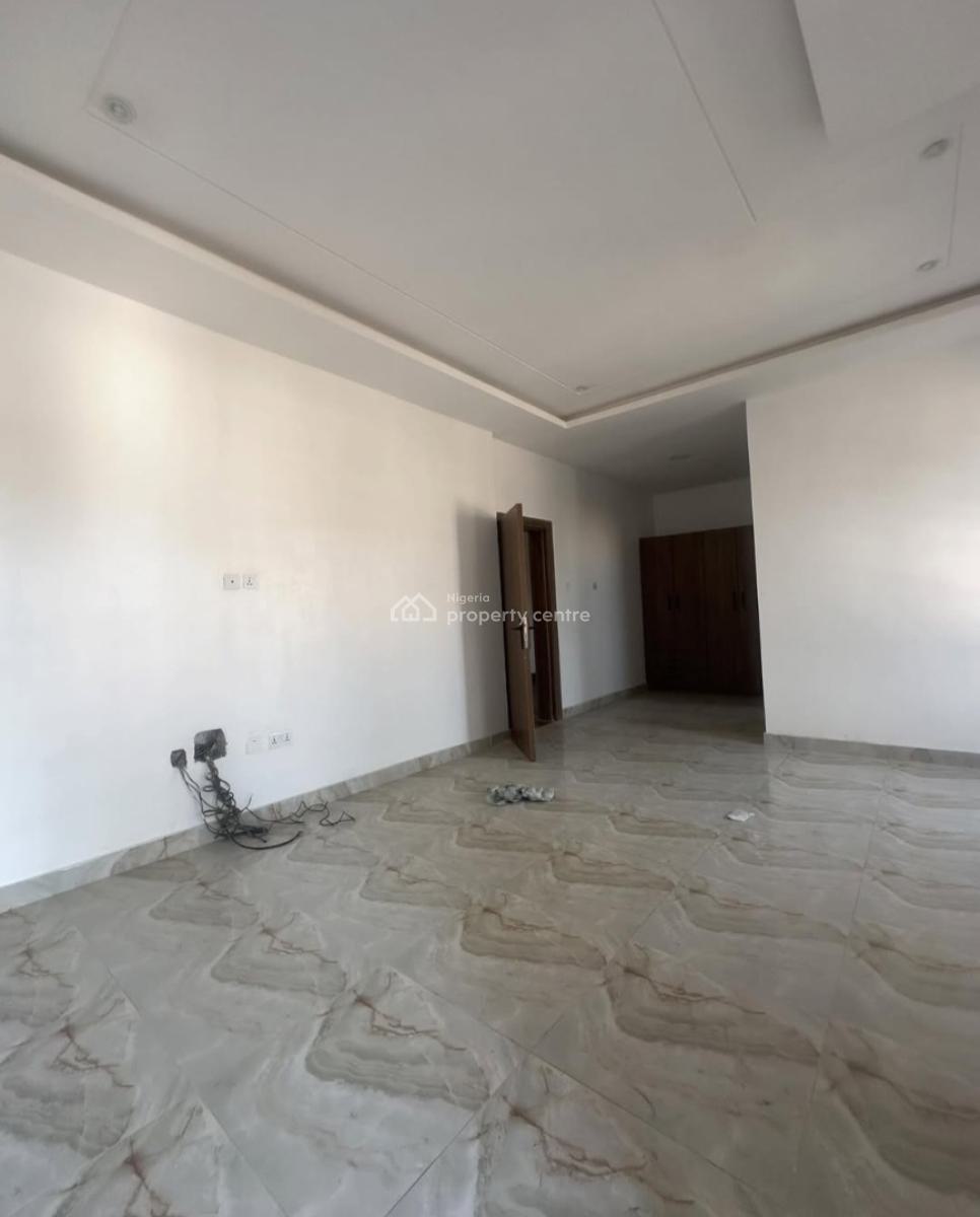 Newly Built and Serviced 4 Bedroom En-suite Townhouse with an Enclosed, Lekki Phase 1, Lekki, Lagos, Terraced Duplex for Rent