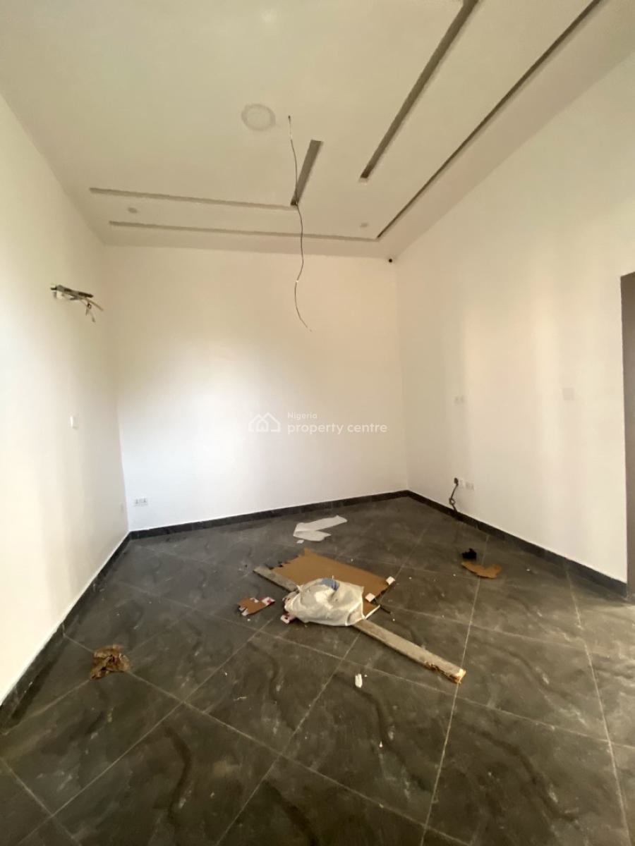 Lovely 4 Bedroom Terrace Duplex with Bq in a Secure Estate, Lekki Phase 1, Lekki, Lagos, Terraced Duplex for Rent