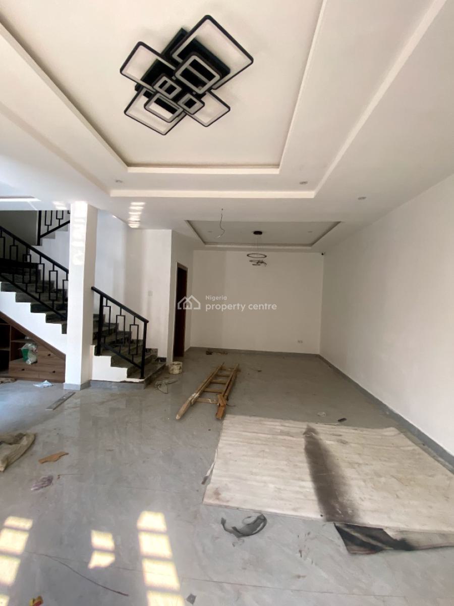 Lovely 4 Bedroom Terrace Duplex with Bq in a Secure Estate, Lekki Phase 1, Lekki, Lagos, Terraced Duplex for Rent