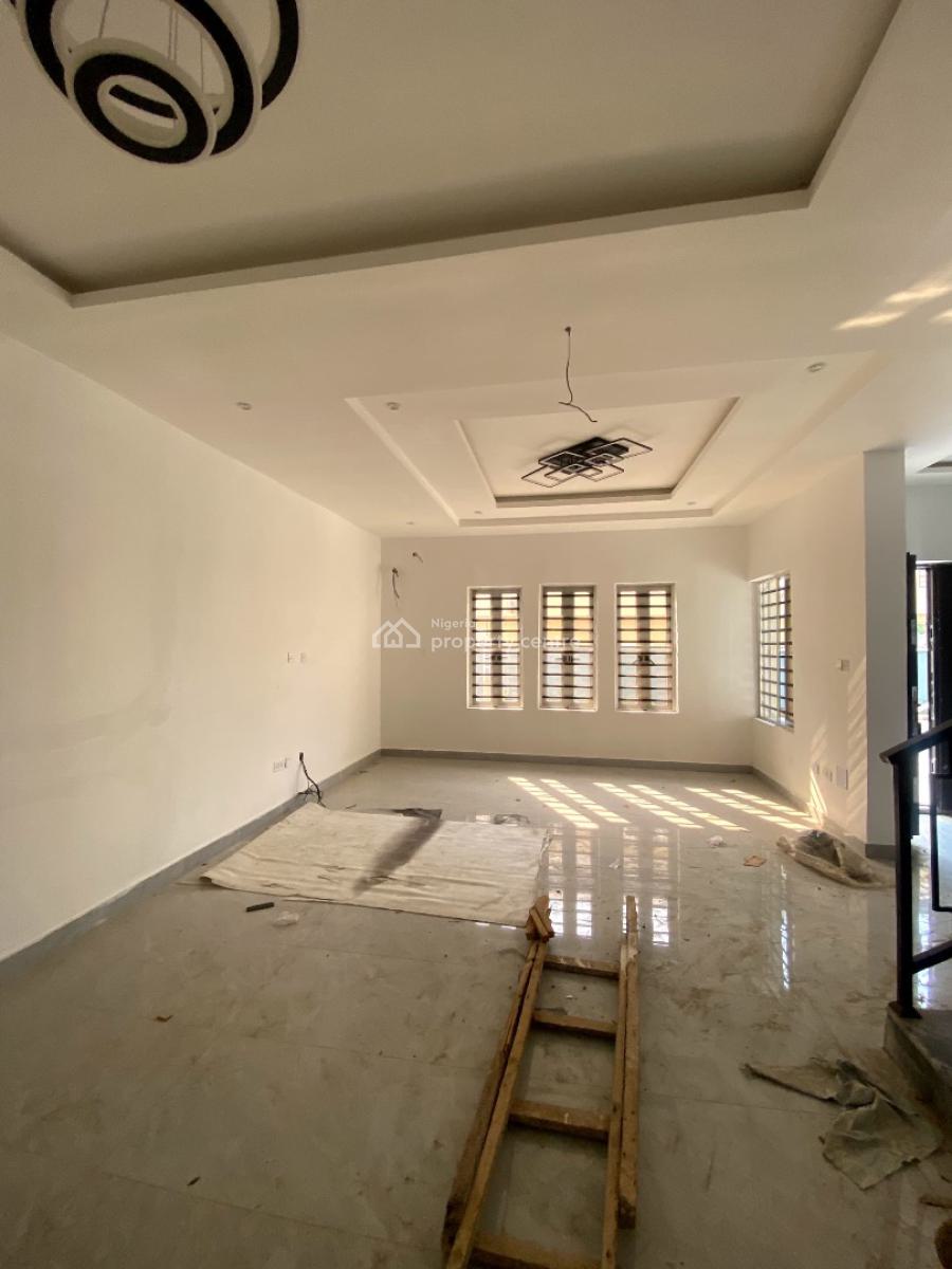 Lovely 4 Bedroom Terrace Duplex with Bq in a Secure Estate, Lekki Phase 1, Lekki, Lagos, Terraced Duplex for Rent