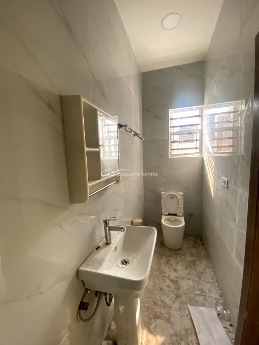 Lovely 4 Bedroom Terrace Duplex with Bq in a Secure Estate, Lekki Phase 1, Lekki, Lagos, Terraced Duplex for Rent