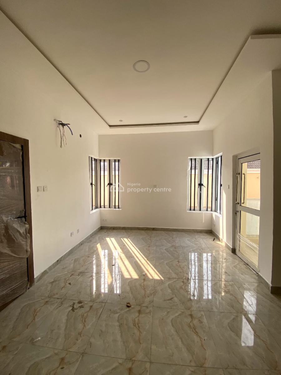 Lovely 4 Bedroom Terrace Duplex with Bq in a Secure Estate, Lekki Phase 1, Lekki, Lagos, Terraced Duplex for Rent