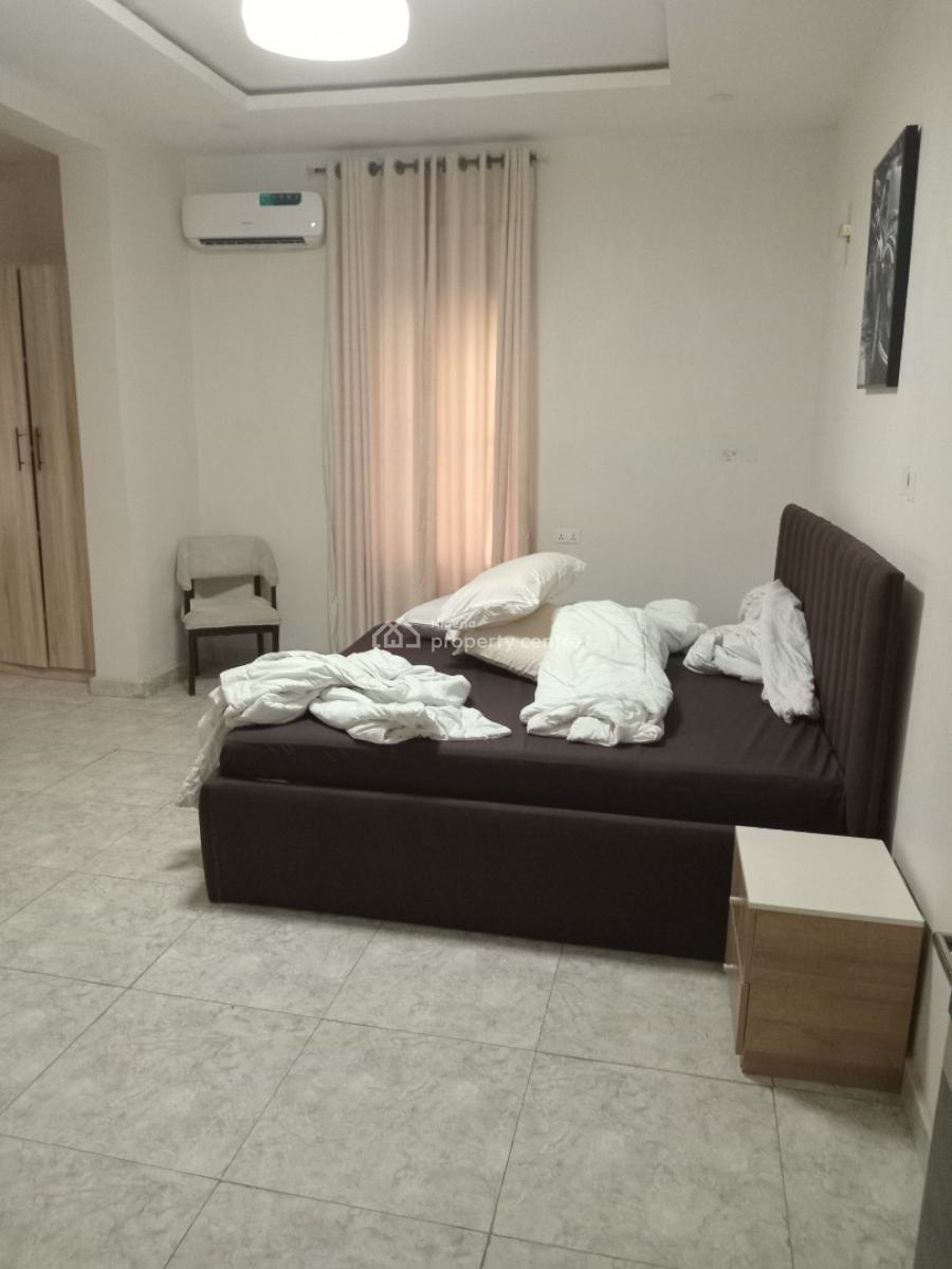 a Very Good & Fully Serviced 3-bedroom Flat, After Wuye Market. ( Video of The Apartment Is Attached), Wuye, Abuja, Flat / Apartment for Rent