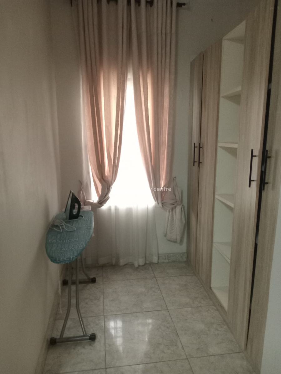 a Very Good & Fully Serviced 3-bedroom Flat, After Wuye Market. ( Video of The Apartment Is Attached), Wuye, Abuja, Flat / Apartment for Rent