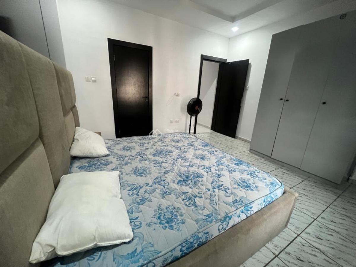 Luxury 2 Bedroom Apartment with Excellent Facility, Oral Estate, Lekki, Lagos, Flat / Apartment Short Let