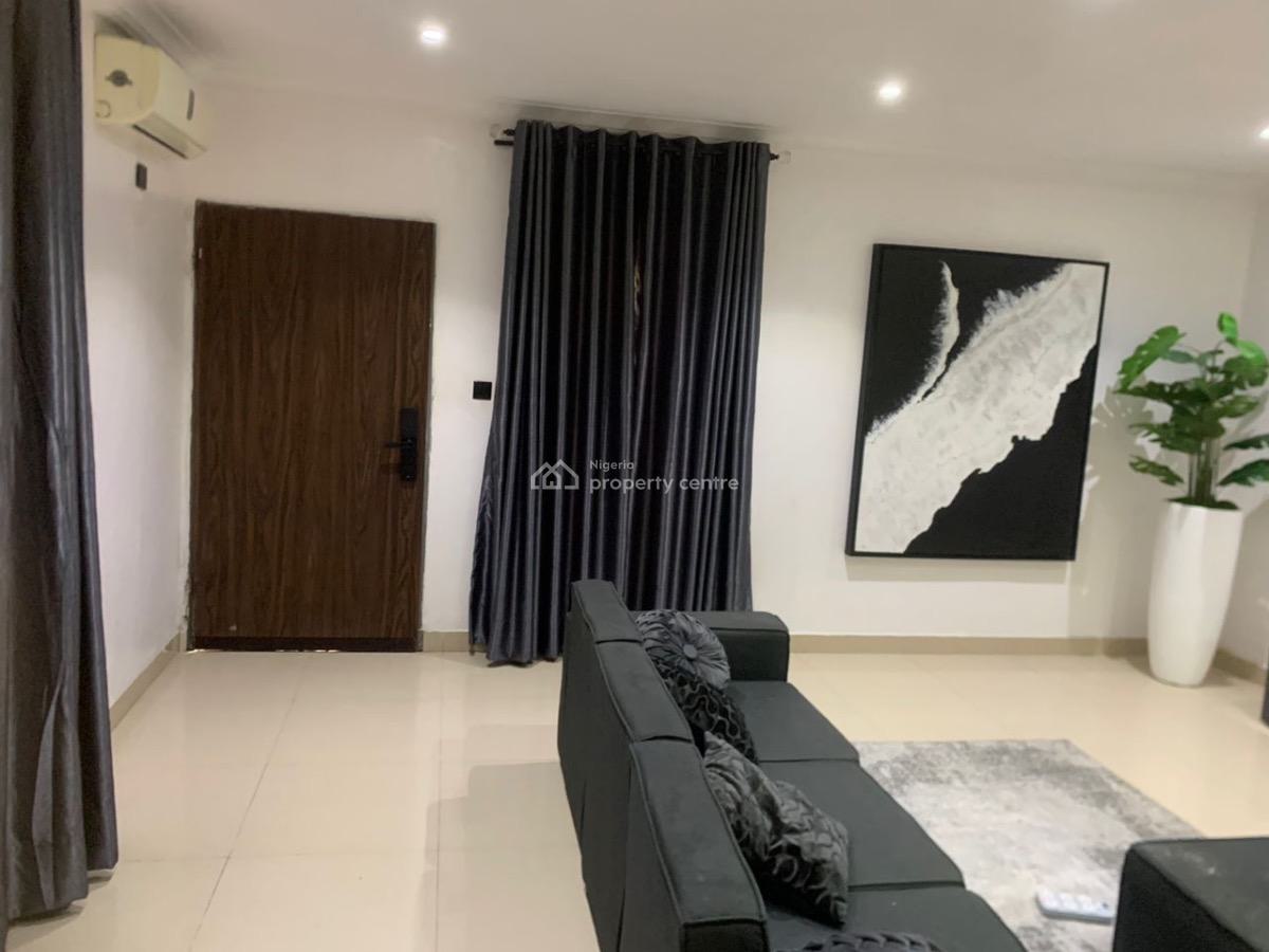 Luxurious Furnished 1 Bedroom Apartment, Lekki Phase 1, Lekki, Lagos, Flat / Apartment for Rent