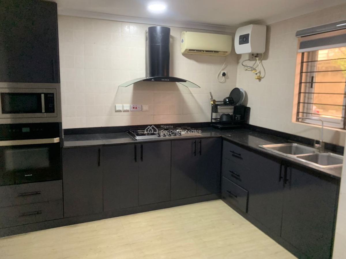 Luxurious Furnished 1 Bedroom Apartment, Lekki Phase 1, Lekki, Lagos, Flat / Apartment for Rent