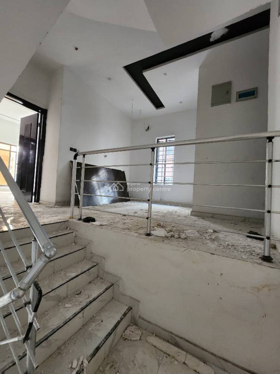 Luxury 4 Bedrooms Semi Detached Duplex at Lekki Phase 1., Lekki, Lekki Phase 1, Lekki, Lagos, Semi-detached Duplex for Rent