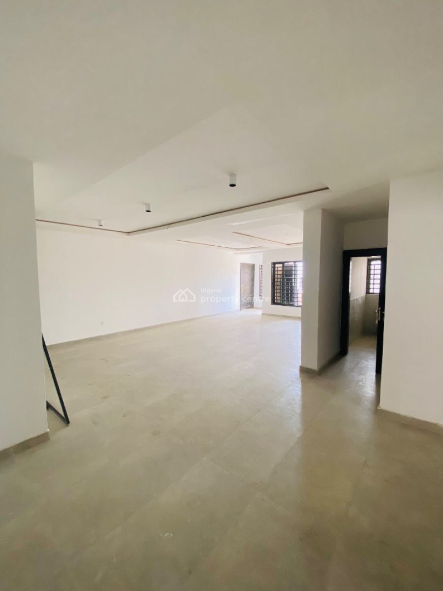 Lovely 4 Bedroom Apartment, Lekki Phase 1, Lekki, Lagos, Flat / Apartment for Sale