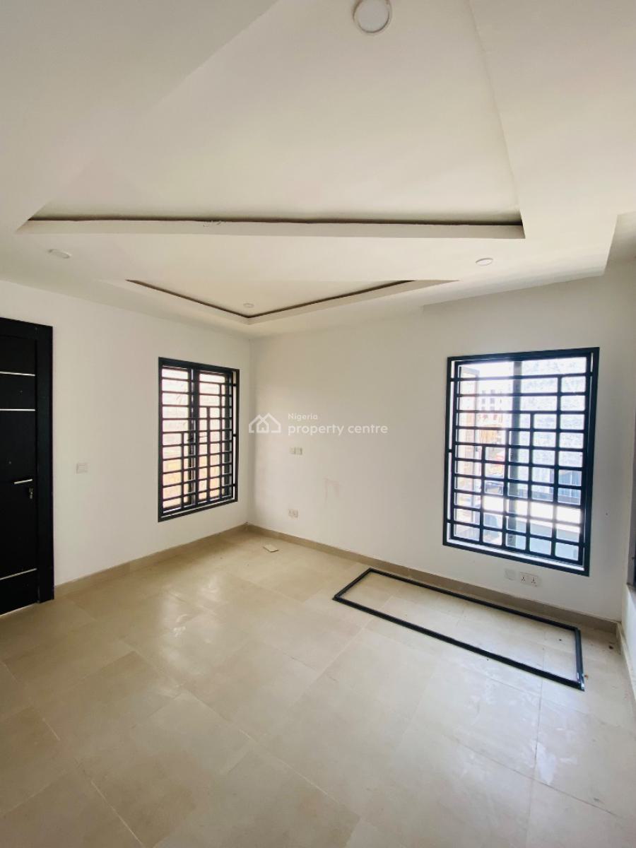 Lovely 4 Bedroom Apartment, Lekki Phase 1, Lekki, Lagos, Flat / Apartment for Sale