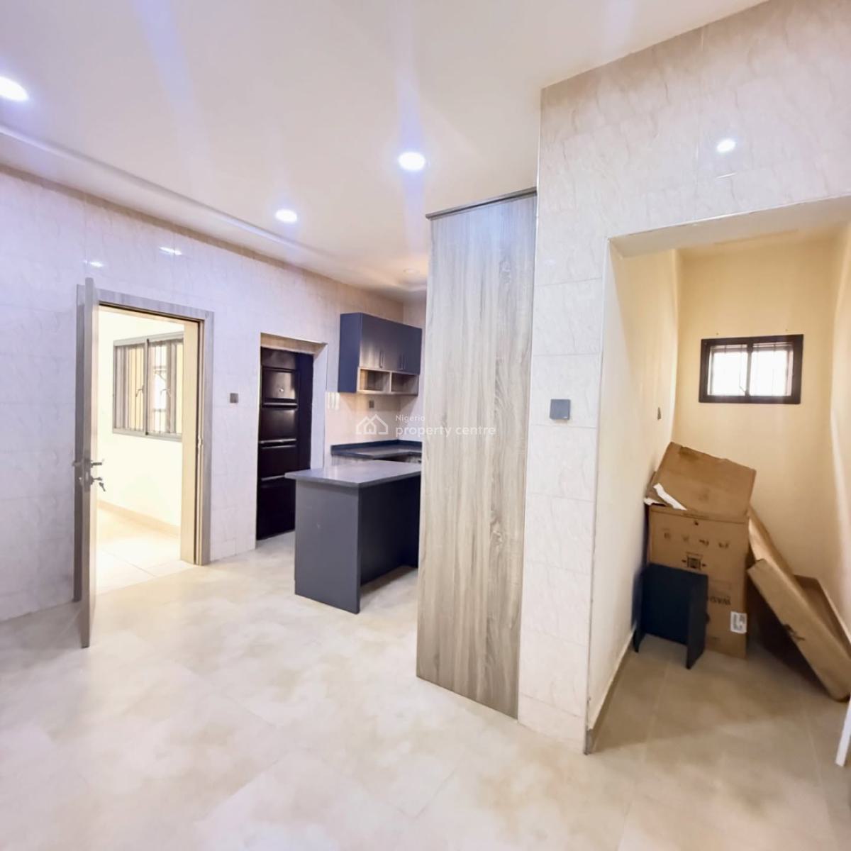 Beautiful and Spacious 3 Bedroom Apartment, Serene Neighborhood, Jahi By Gilmore, Good Access Road, Jahi, Abuja, Flat / Apartment for Sale