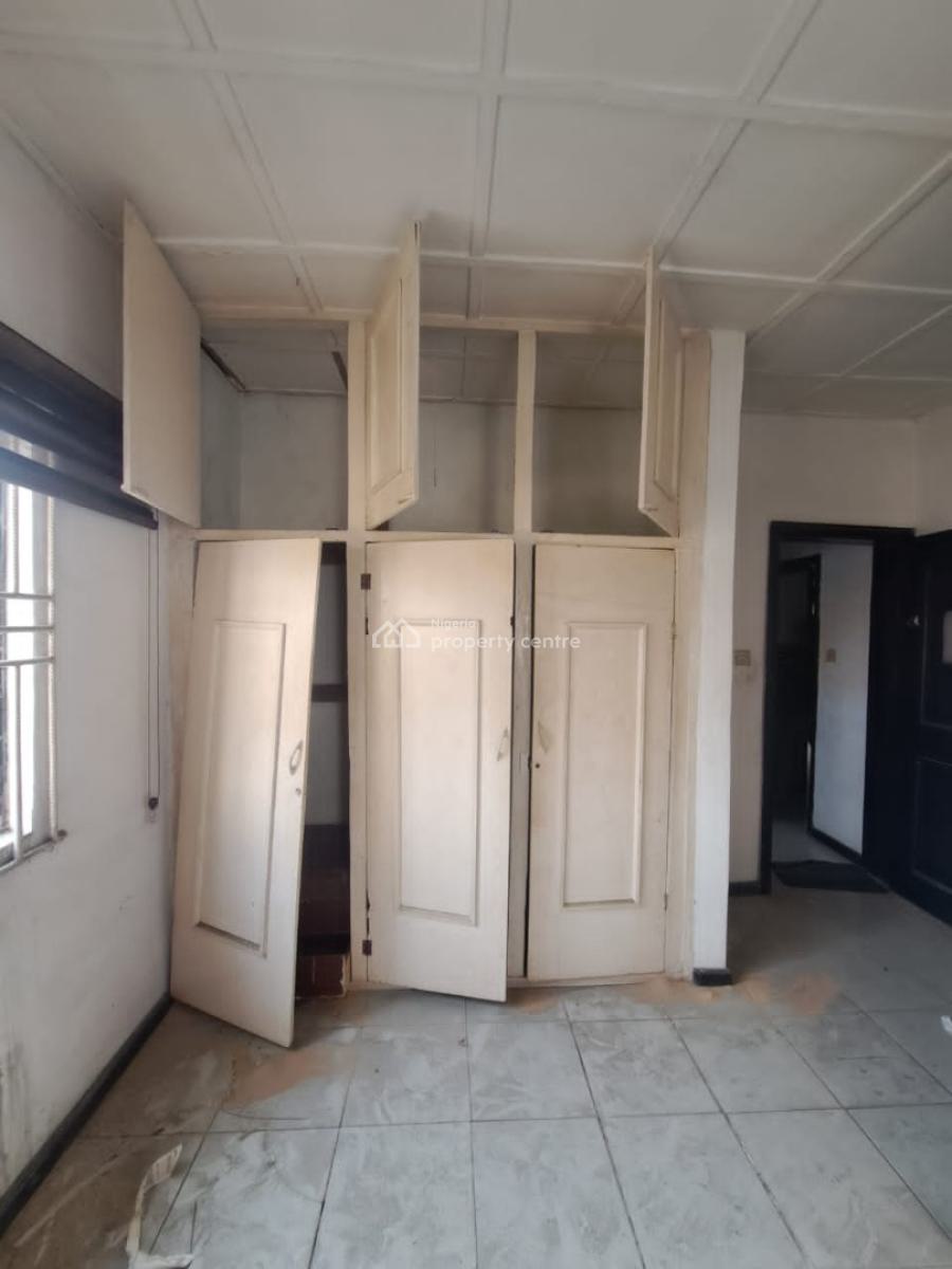 Executive Spacious Studio Room Selfcontain, Agungi, Lekki, Lagos, Self Contain (single Rooms) for Rent