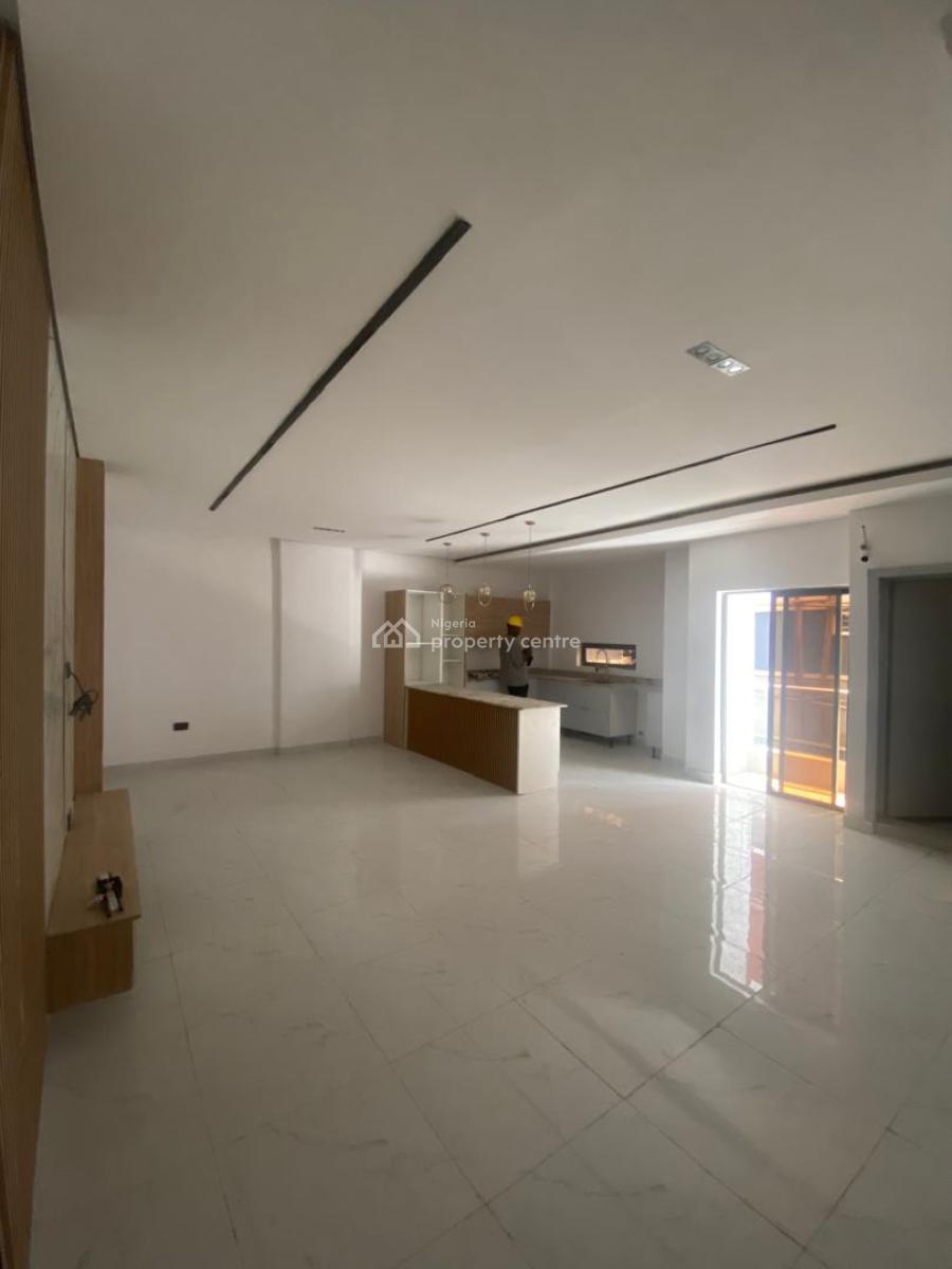 Well Finished 2 Bed Apartment Fully Serviced, Lekki Phase1, Lekki Phase 1, Lekki, Lagos, Flat / Apartment for Sale