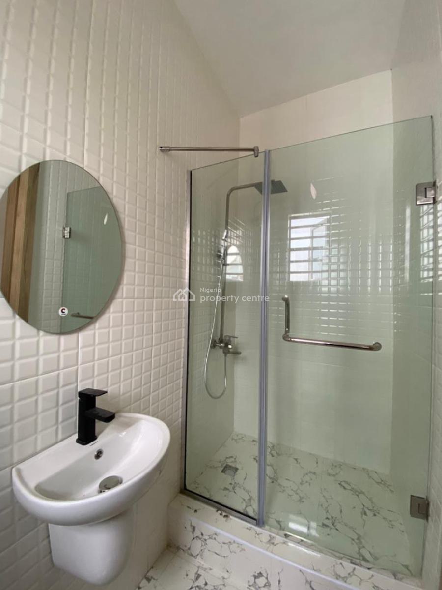 Neatly Built 3 Bedroom Terrace, Mobil Road, Ajah, Lagos, Terraced Duplex for Sale