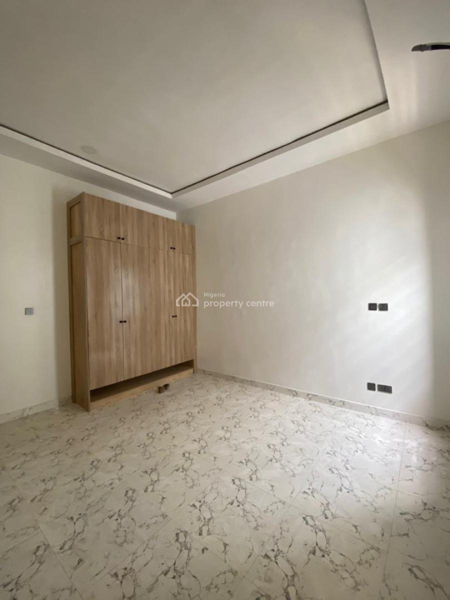 Neatly Built 3 Bedroom Terrace, Mobil Road, Ajah, Lagos, Terraced Duplex for Sale