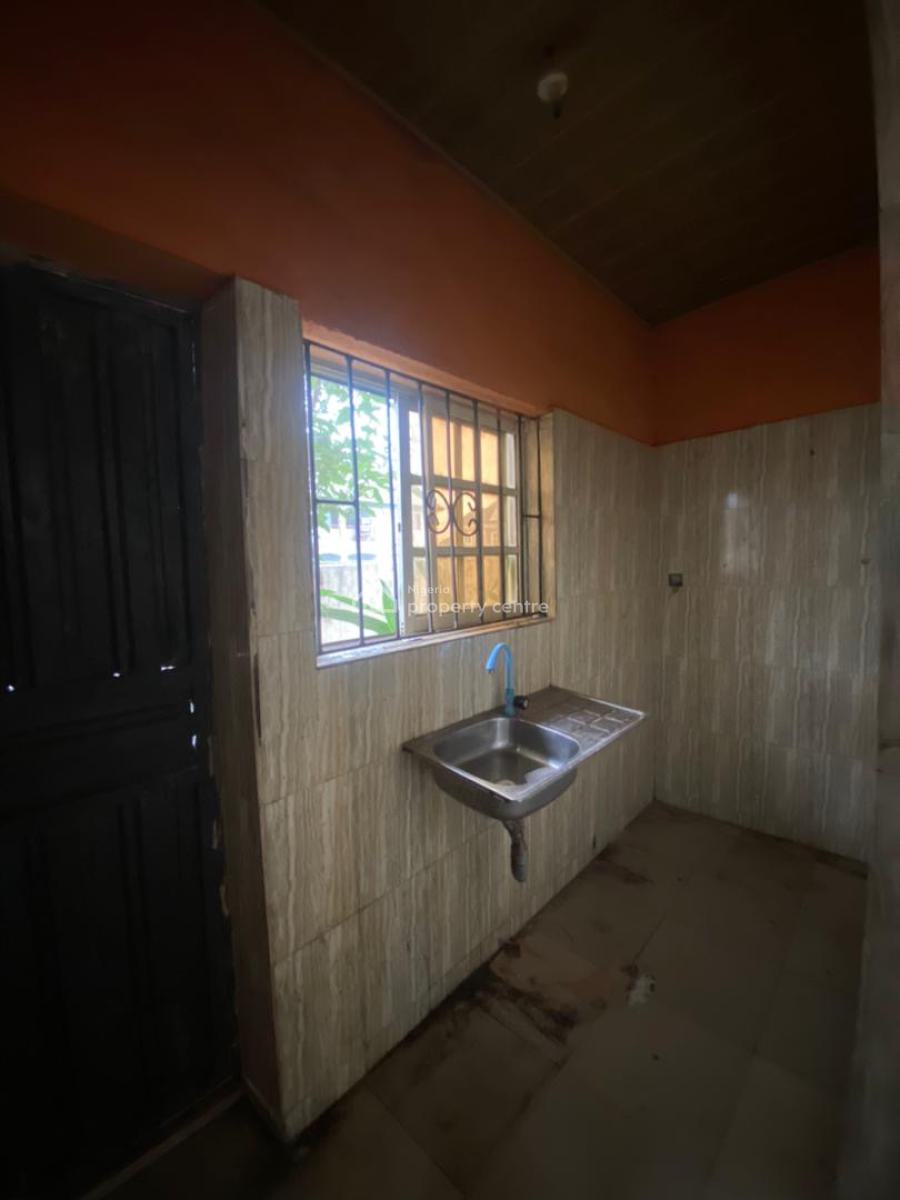 Selfcon, Ogombo, Ogombo, Ajah, Lagos, Self Contain (single Rooms) for Rent