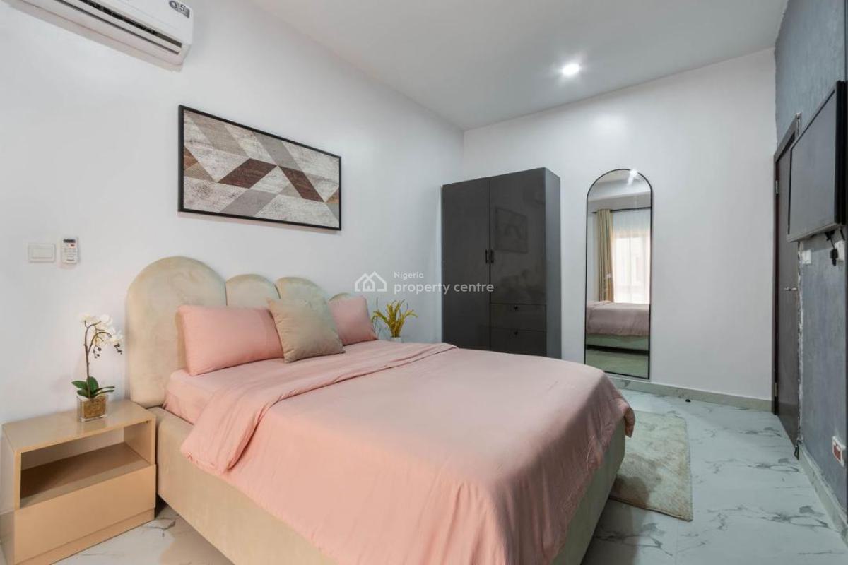 Luxury 3-bedroom Apartment with Netflix,housekeeping,chef, Wifi, Board, 24/7 Electricity, Ikate, Lekki, Lagos, Flat / Apartment Short Let