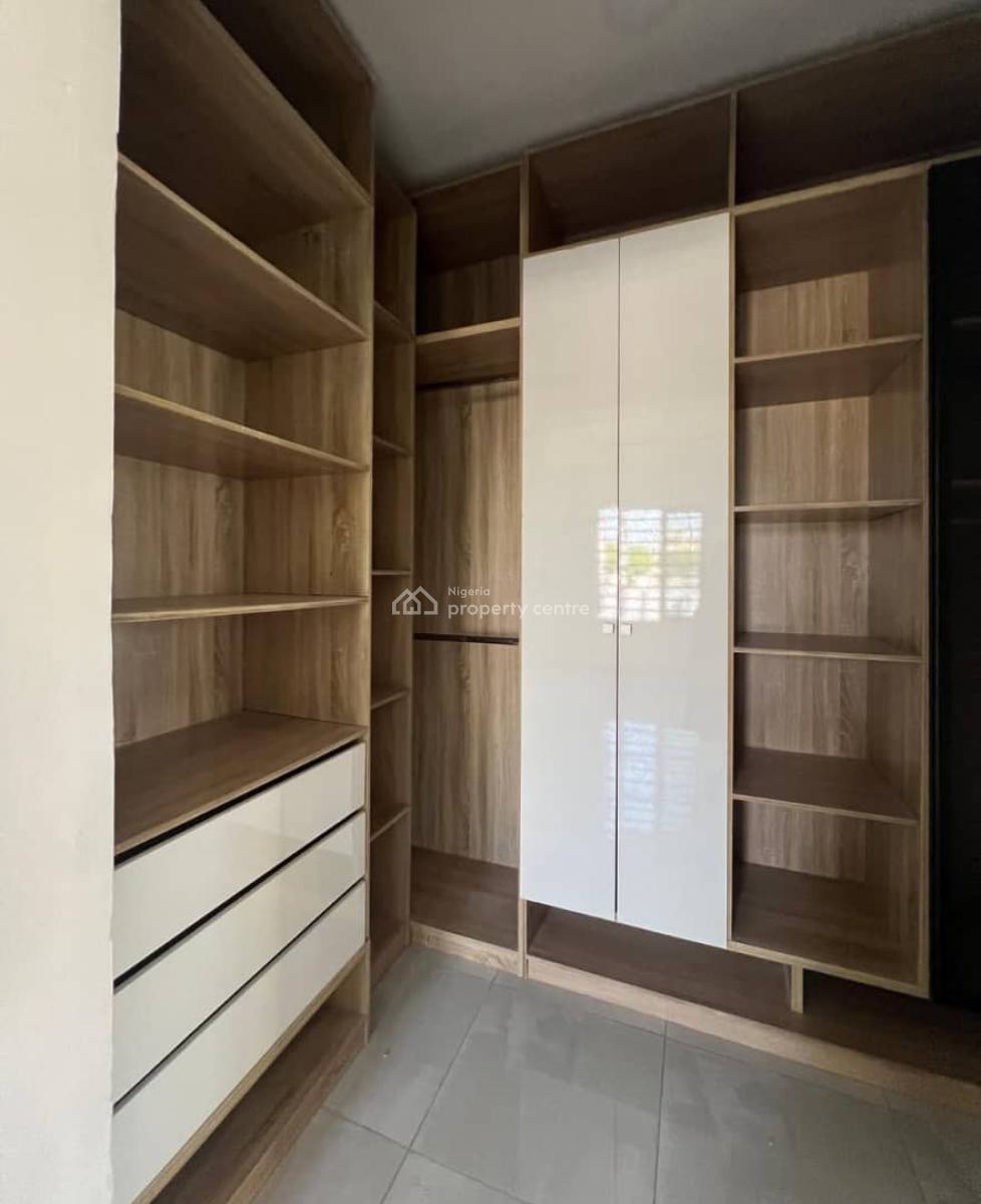 Fully Service 4bedroom Terrace House at Victoria Island Lagos, Victoria Island, Victoria Island (vi), Lagos, Terraced Duplex for Sale