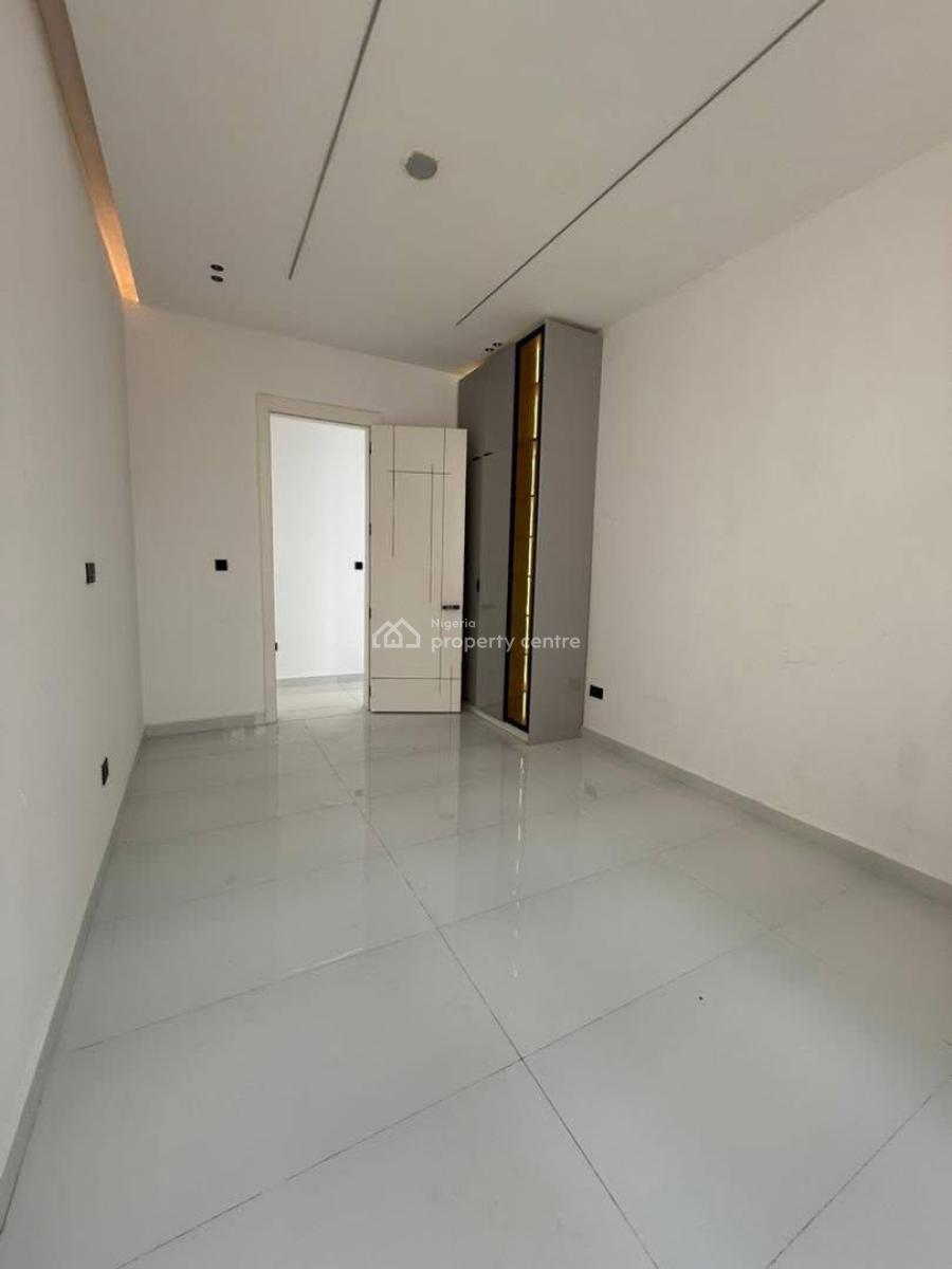 Contemporary 5 Bedroom Fully Detached Duplex with Pool and Cinema, 2bq, Hampton Lake Estate, Chevron Alternative Drive, Lekki Lagos, Lekki, Lagos, Detached Duplex for Sale