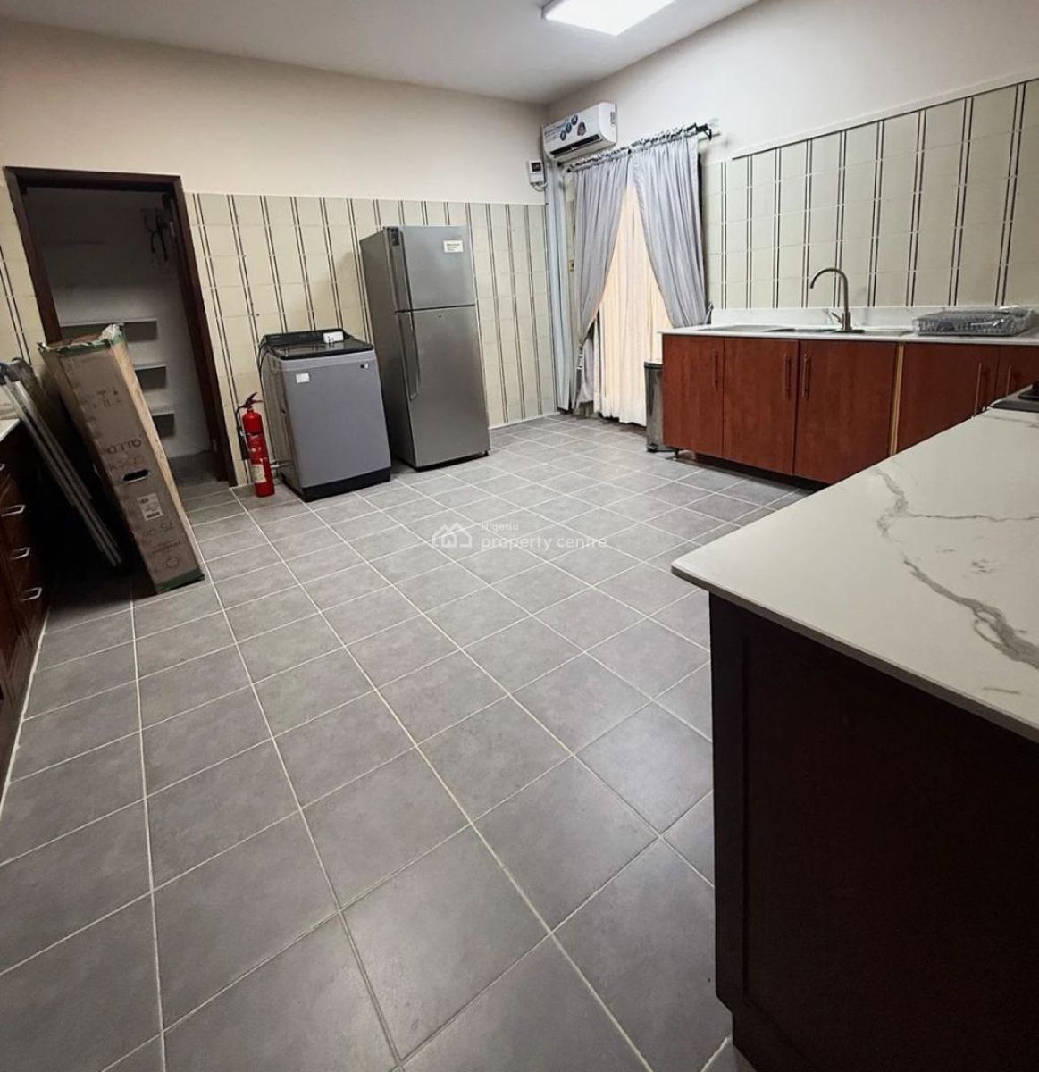 Fully Furnished and Serviced 3brm Apartment with Study Room and Pool, Victoria Island, Victoria Island (vi), Lagos, Flat / Apartment for Rent