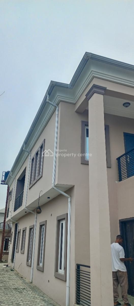 Executive Newly Built 3-bedroom Terrace Duplex in an Estate, Jehovah Witness Road, Bogije, Ibeju Lekki, Lagos, Terraced Duplex for Rent