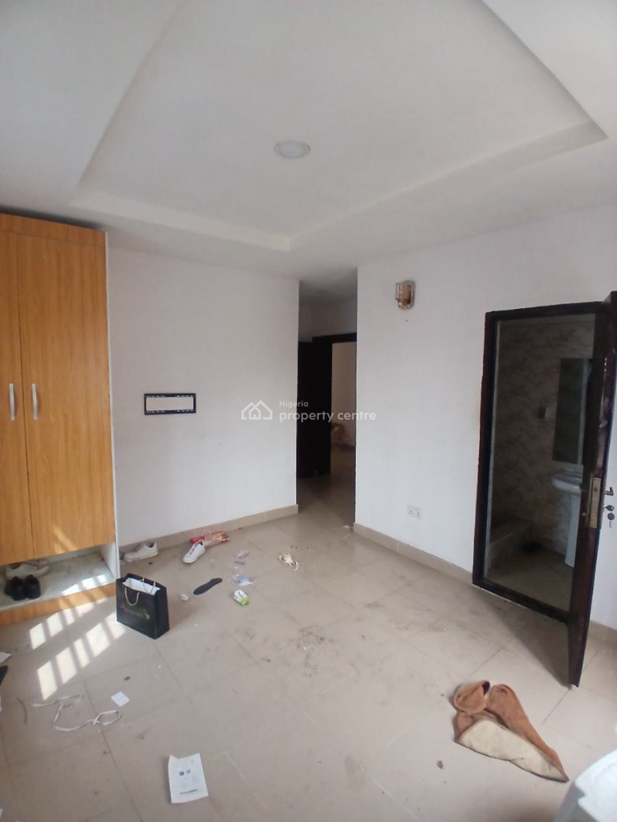 Standard 2 Bedroom Apartment, Mobile Road, Ajah,, Lekki Phase 2, Lekki, Lagos, Flat / Apartment for Rent