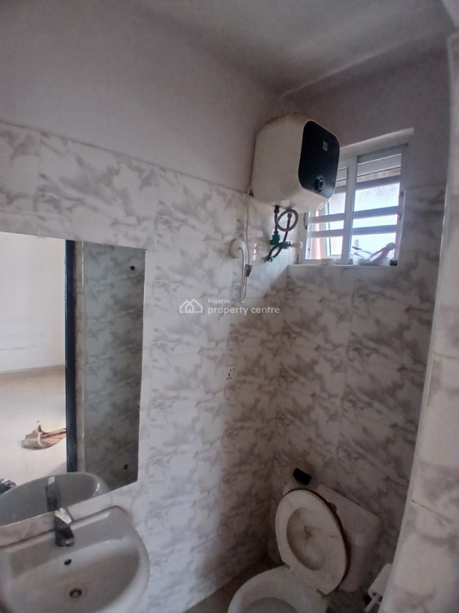 Standard 2 Bedroom Apartment, Mobile Road, Ajah,, Lekki Phase 2, Lekki, Lagos, Flat / Apartment for Rent