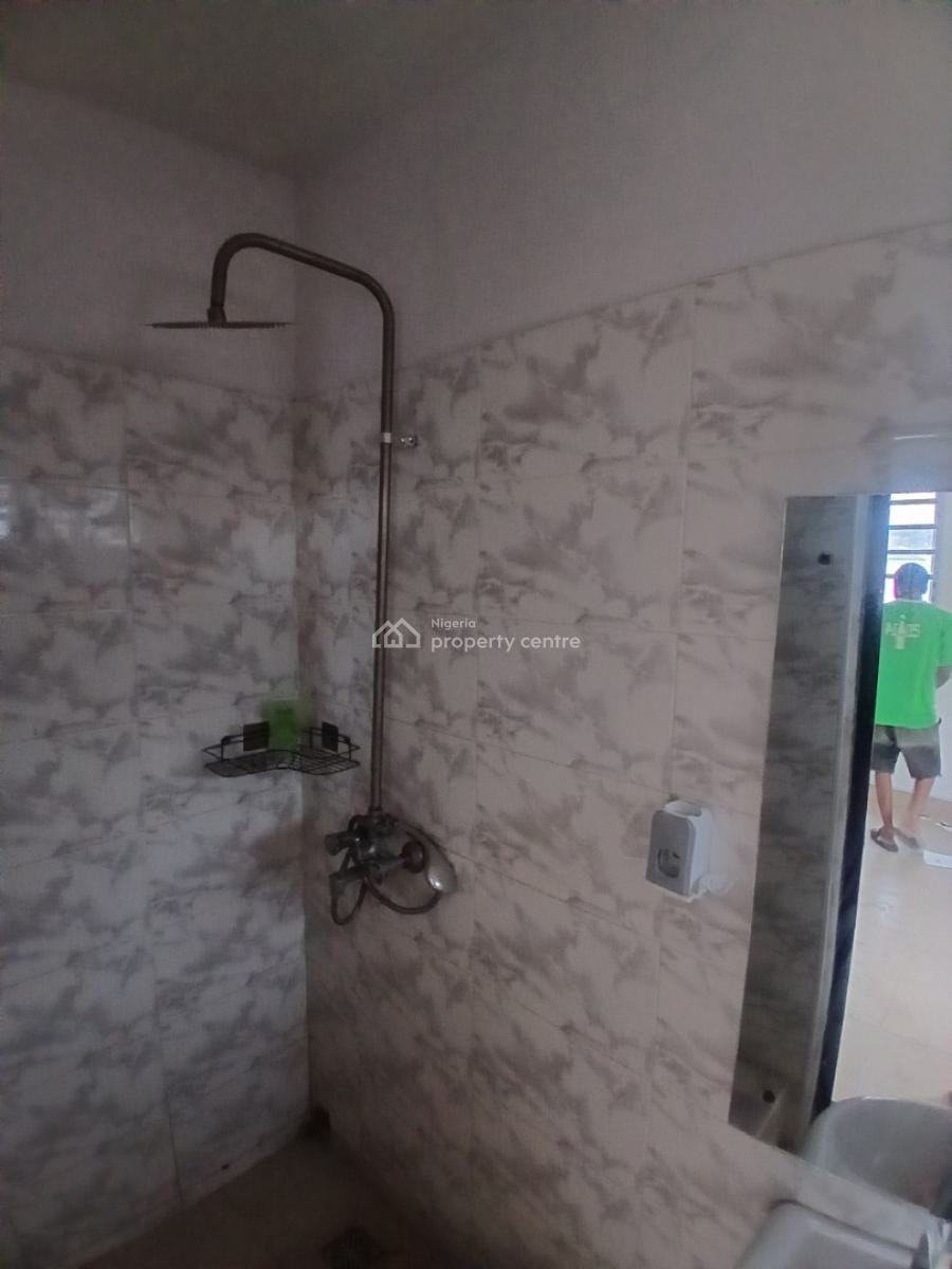 Standard 2 Bedroom Apartment, Mobile Road, Ajah,, Lekki Phase 2, Lekki, Lagos, Flat / Apartment for Rent