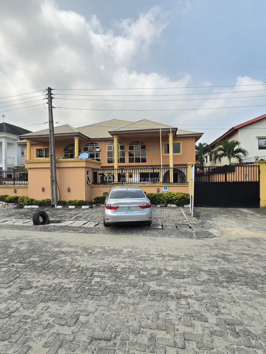 900sqm Demolishable Property, Off Admiralty Way, Lekki Phase 1, Lekki, Lagos, Residential Land for Sale
