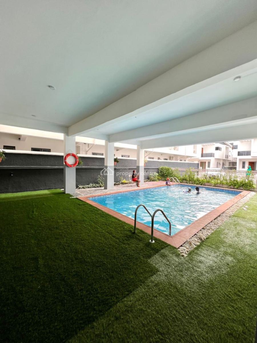 Luxury 4bedroom Terrace House, Ologolo Lekki Lagos, Lekki, Lagos, Terraced Duplex for Rent