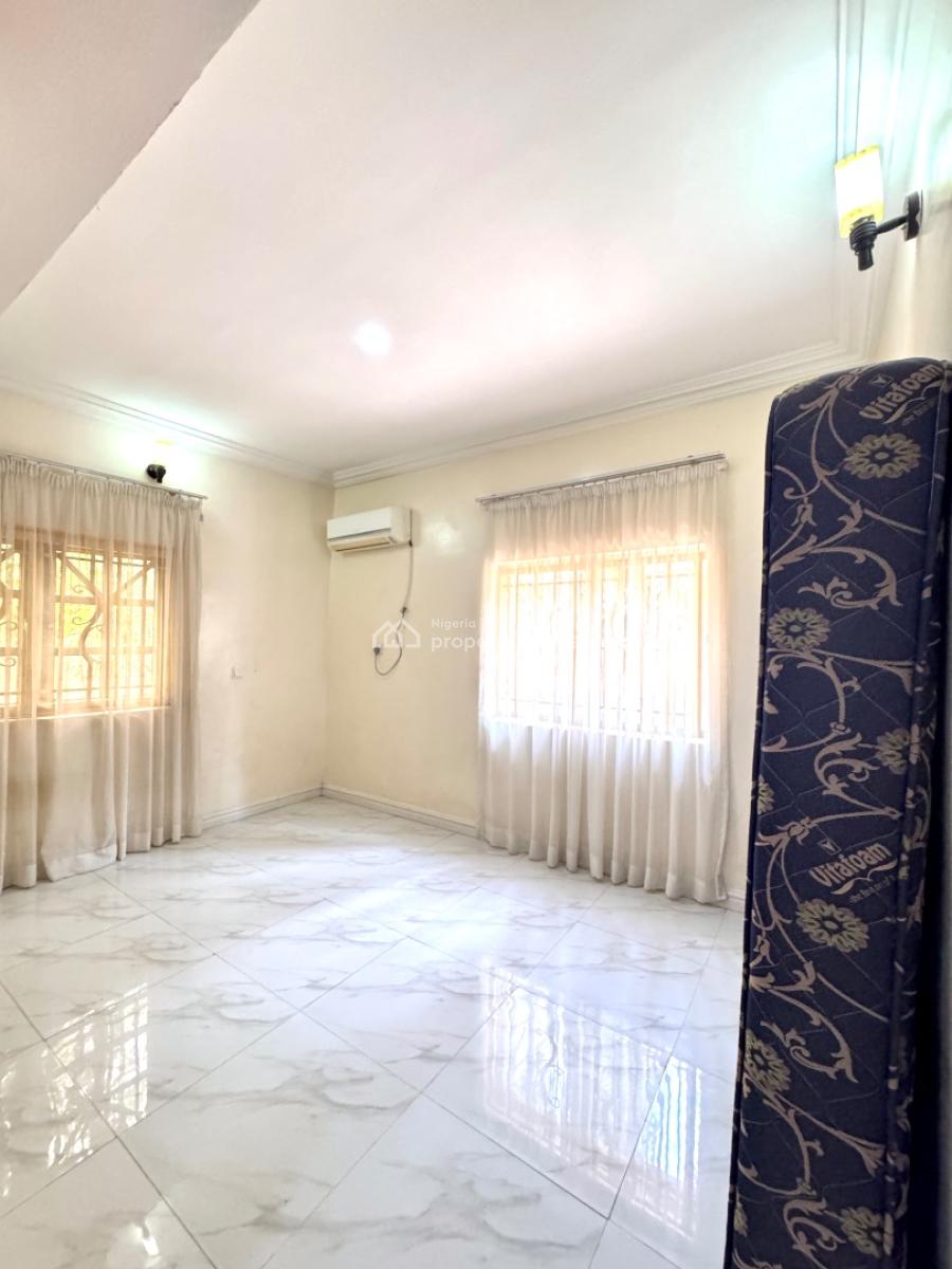 1 Room Ensuite (in a Shared 2 Bedroom Flat), Off 3rd Avenue, Ahmadu Bello Way, Gwarinpa, Abuja, Mini Flat (room and Parlour) for Rent