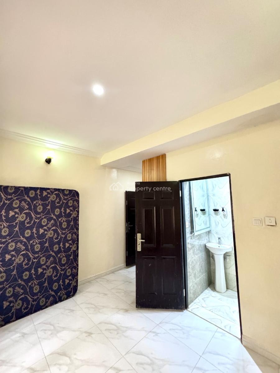 1 Room Ensuite (in a Shared 2 Bedroom Flat), Off 3rd Avenue, Ahmadu Bello Way, Gwarinpa, Abuja, Mini Flat (room and Parlour) for Rent