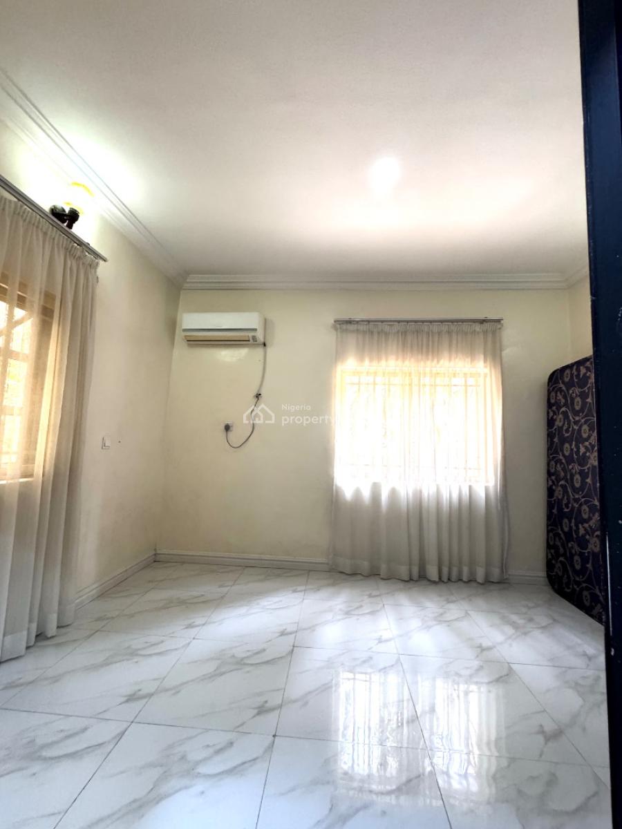 1 Room Ensuite (in a Shared 2 Bedroom Flat), Off 3rd Avenue, Ahmadu Bello Way, Gwarinpa, Abuja, Mini Flat (room and Parlour) for Rent