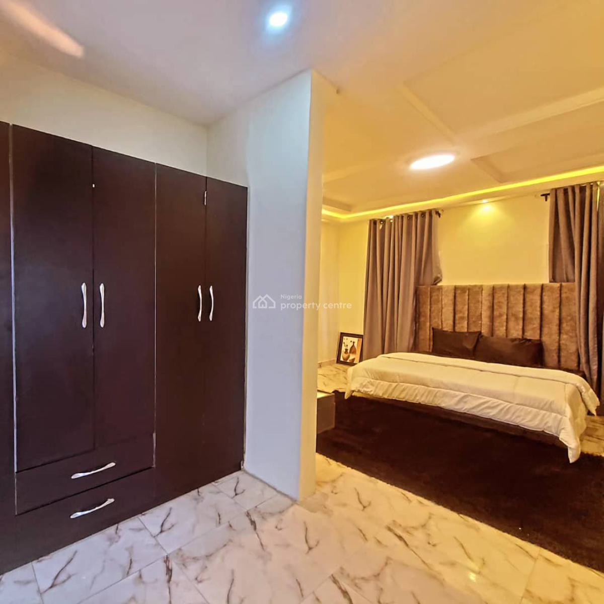 3-bedroom Apartment on Airport Road Ikeja with Mini Pool & Snooker, Ikeja Airport Road 2 Minutes Drive to International Airport, Mafoluku, Oshodi, Lagos, Flat / Apartment Short Let