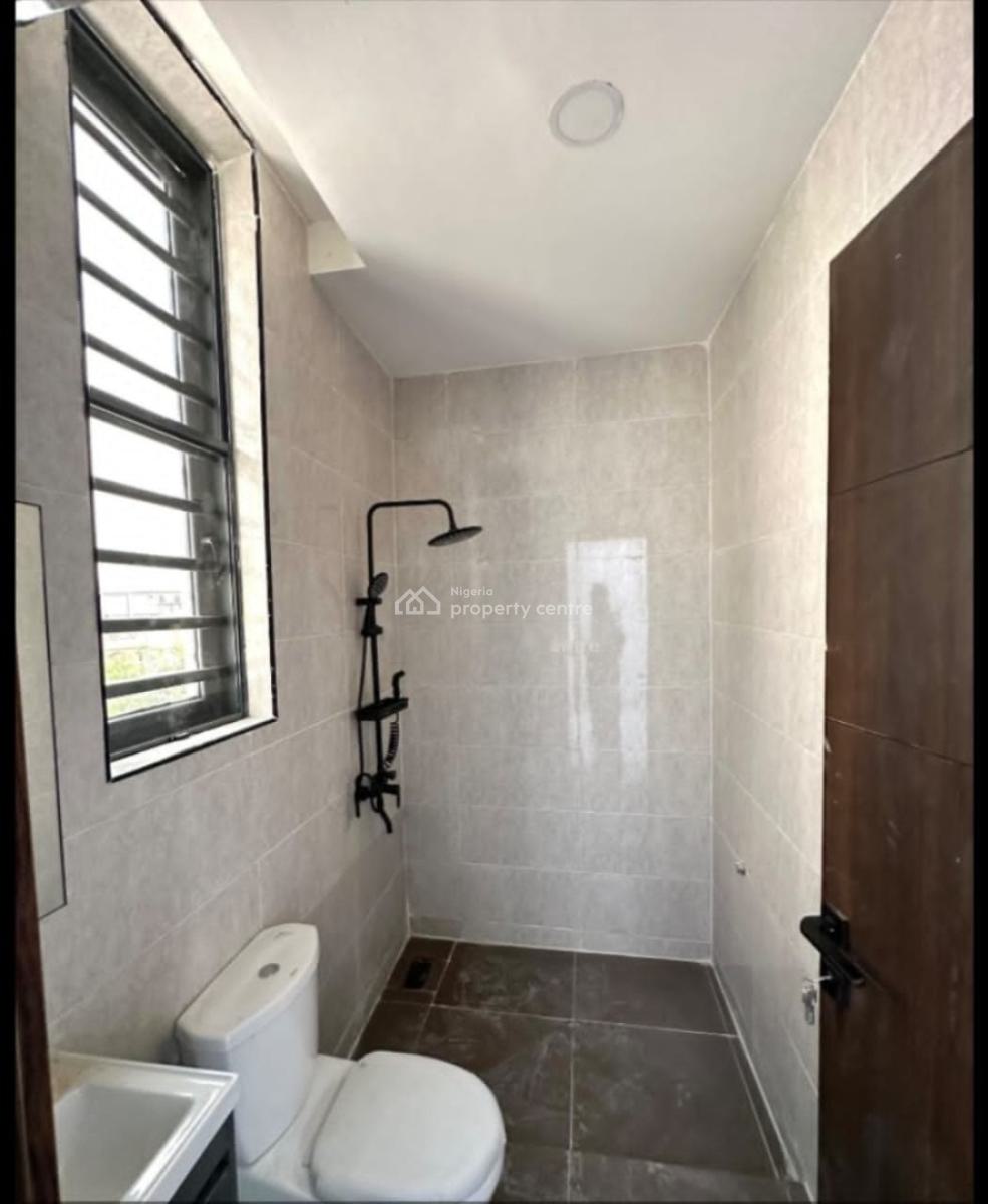 3 Bedroom Apartment with Bq  Lekki Phase 1  20 Million Agency, Lekki Phase 1, Lekki, Lagos, Flat / Apartment for Rent