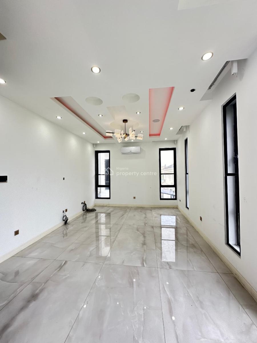 Massively Built 5 Bedroom Detached in Ikoyi with Swimming Pool and Bq, Ikoyi, Lagos, Detached Duplex for Sale