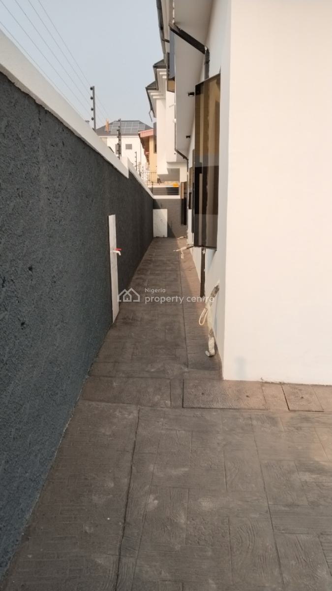 4 Bedroom Duplex, Magodo Phase 1 Gra, Gra Phase 1, Magodo, Lagos, Semi-detached Duplex for Sale