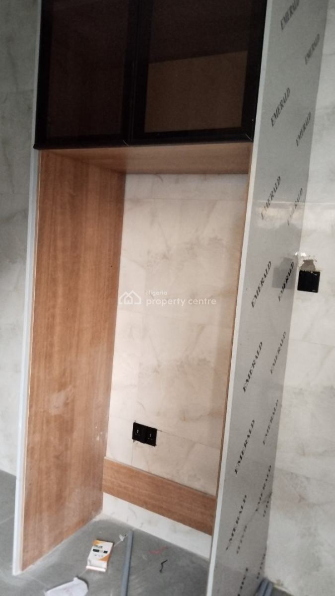 4 Bedroom Duplex, Magodo Phase 1 Gra, Gra Phase 1, Magodo, Lagos, Semi-detached Duplex for Sale