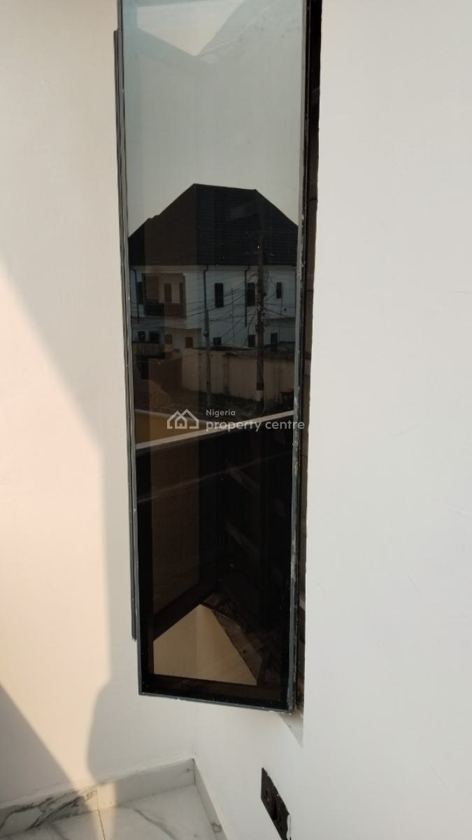 4 Bedroom Duplex, Magodo Phase 1 Gra, Gra Phase 1, Magodo, Lagos, Semi-detached Duplex for Sale