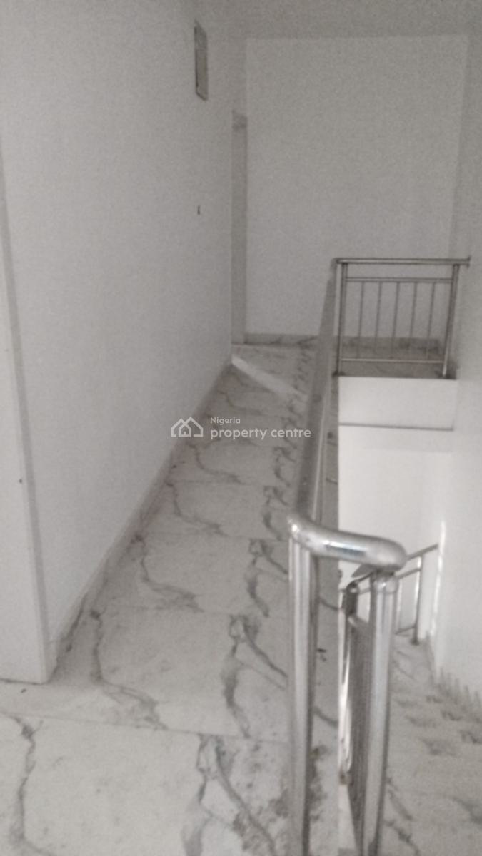 4 Bedroom Duplex, Magodo Phase 1 Gra, Gra Phase 1, Magodo, Lagos, Semi-detached Duplex for Sale