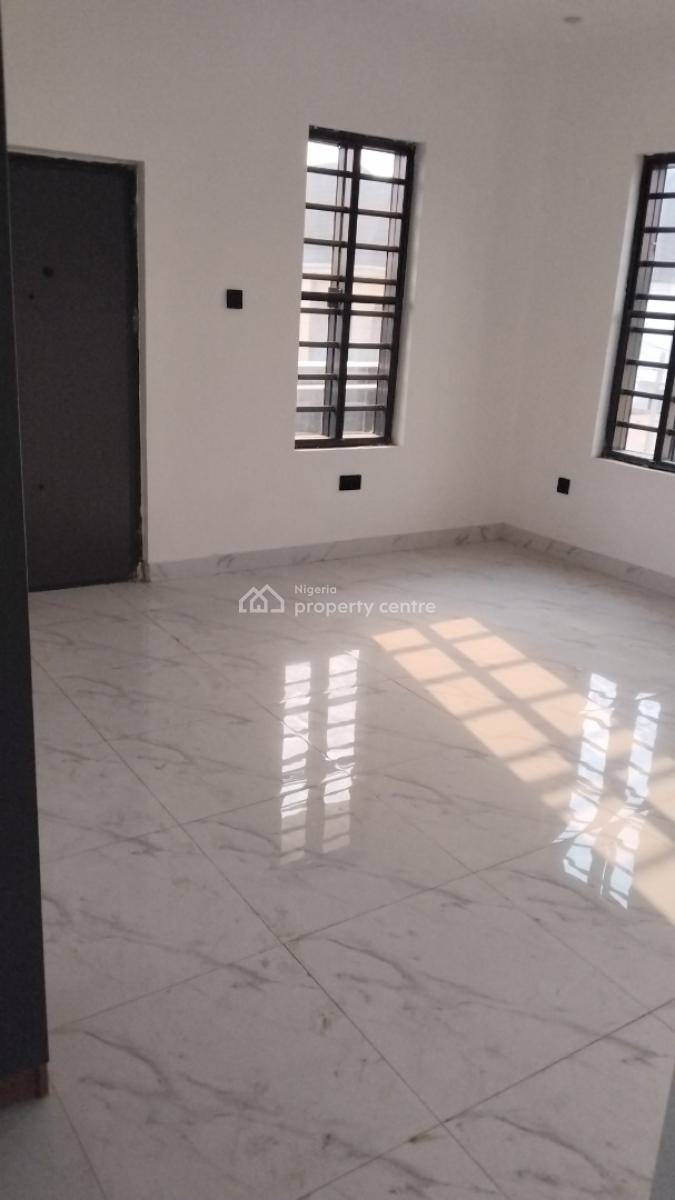 4 Bedroom Duplex, Magodo Phase 1 Gra, Gra Phase 1, Magodo, Lagos, Semi-detached Duplex for Sale
