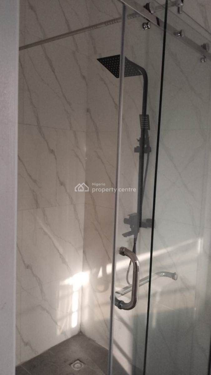 4 Bedroom Duplex, Magodo Phase 1 Gra, Gra Phase 1, Magodo, Lagos, Semi-detached Duplex for Sale