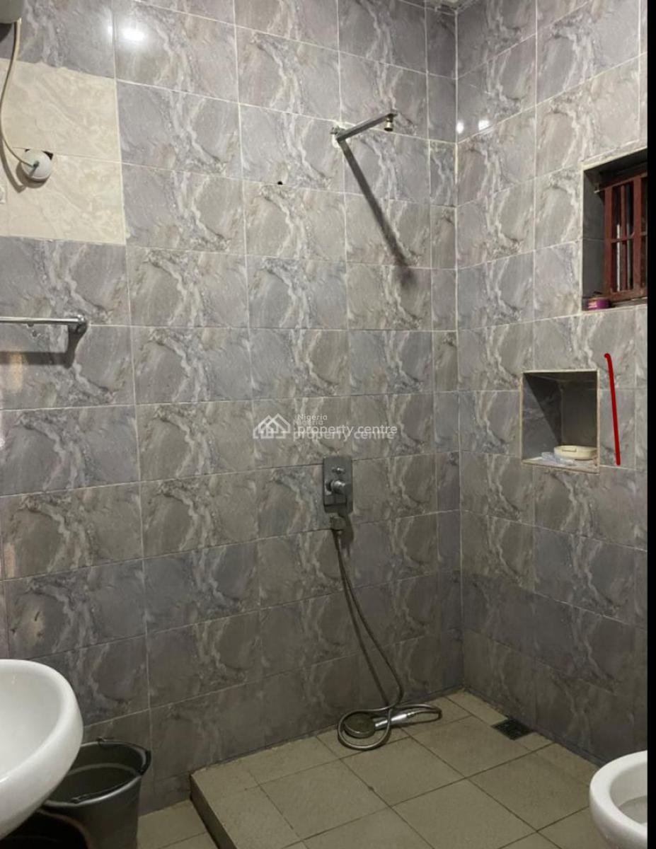 Tenanted Beautifully & Spacious 3 Bedroom Flat Serviced Apartment, Paradise 3 Estate Chevron Drive, Lekki, Lagos, Flat / Apartment for Sale