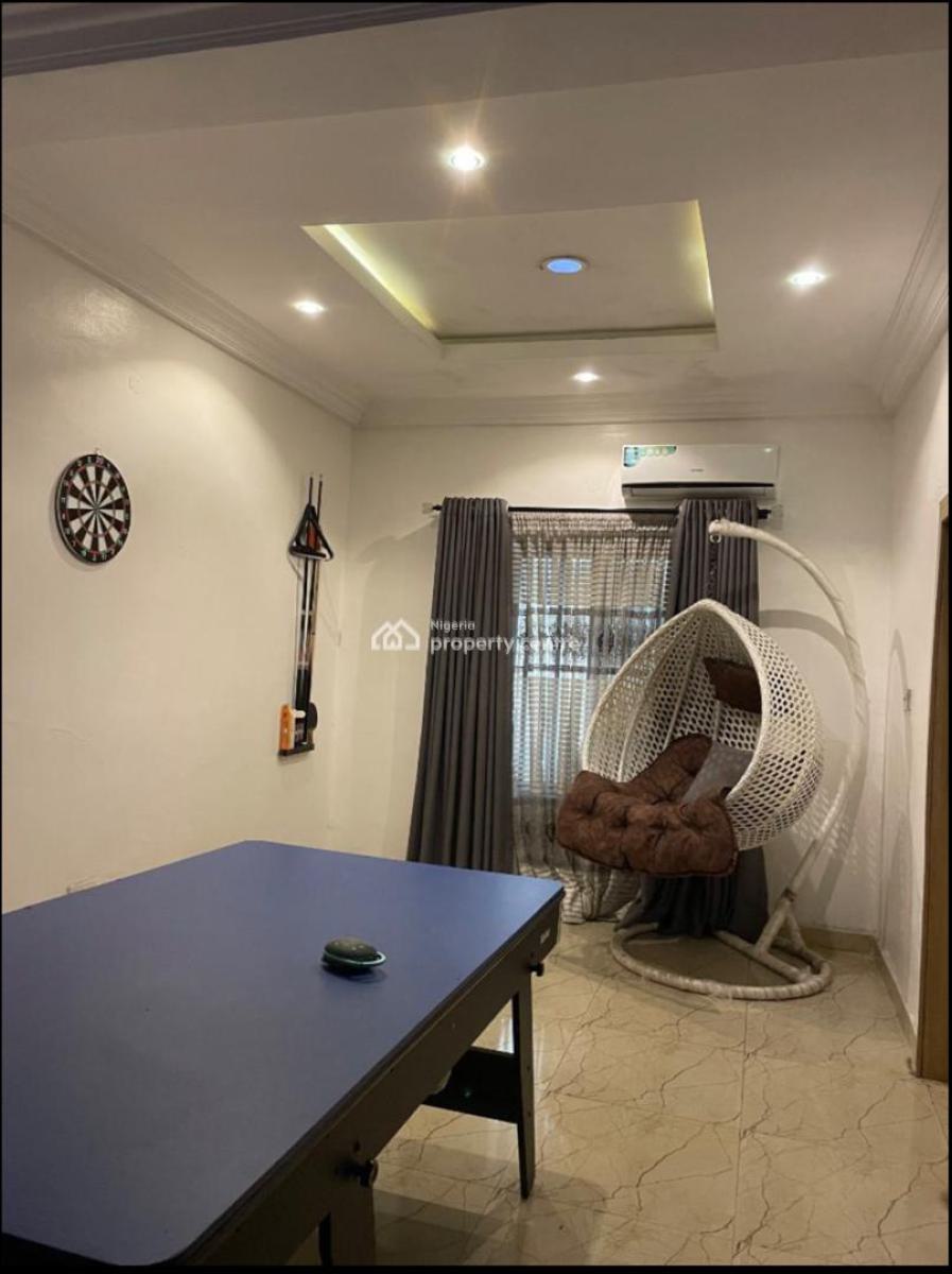 Tenanted Beautifully & Spacious 3 Bedroom Flat Serviced Apartment, Paradise 3 Estate Chevron Drive, Lekki, Lagos, Flat / Apartment for Sale