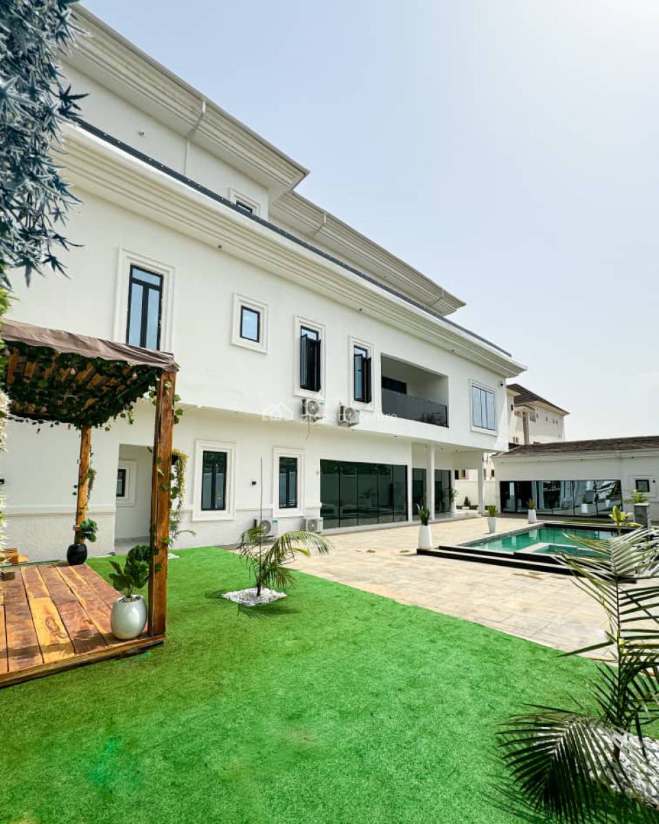 Magnificent 11-bedroom Mansion, Guzape District, Abuja, Detached Duplex for Sale