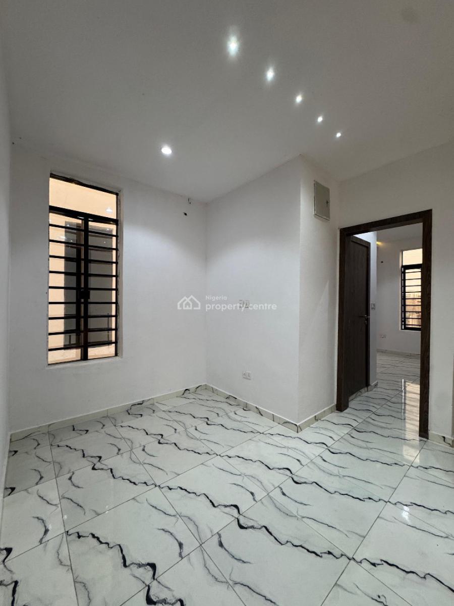 Elegant 4bedroom, Ikota, Lekki, Lagos, Semi-detached Duplex for Sale